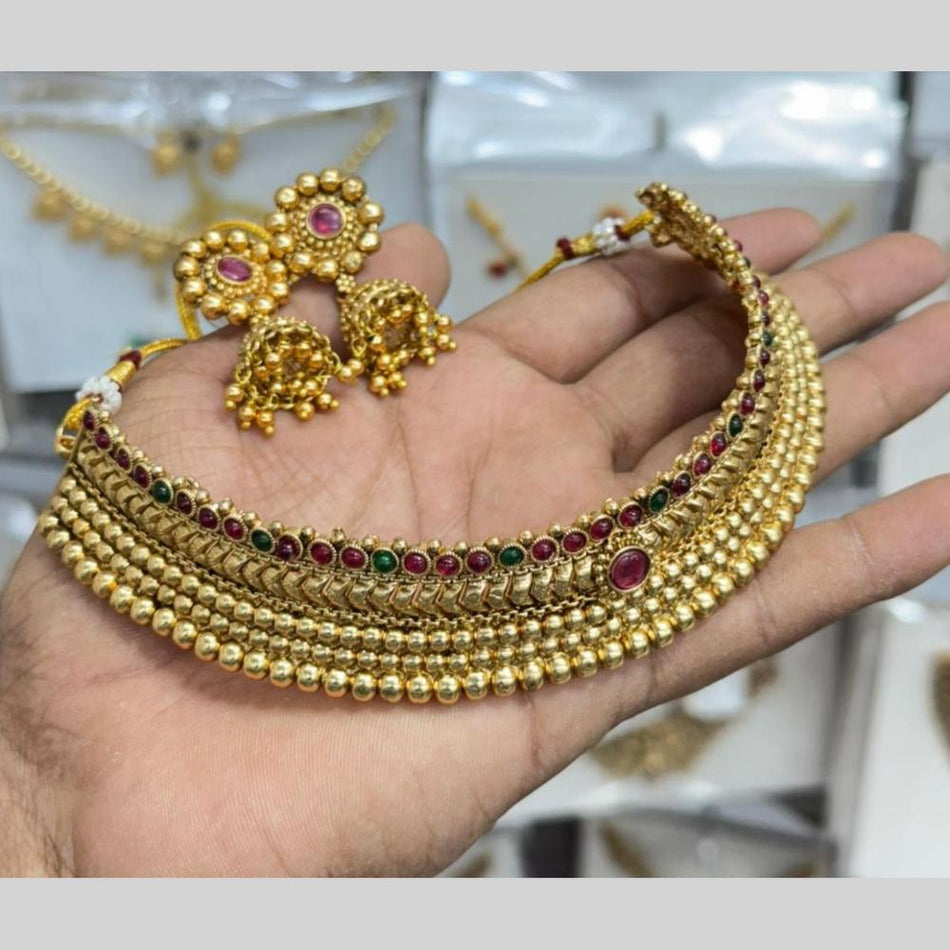 Pota Stone Choker in Gold Tone for Occasion | Bridal Jewellery India
