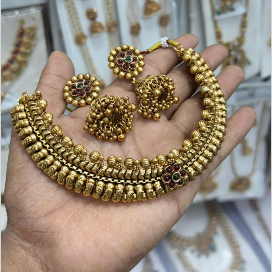 Pota Stone Choker in Gold Tone for Occasion Necklace | Bridal Jewellery India