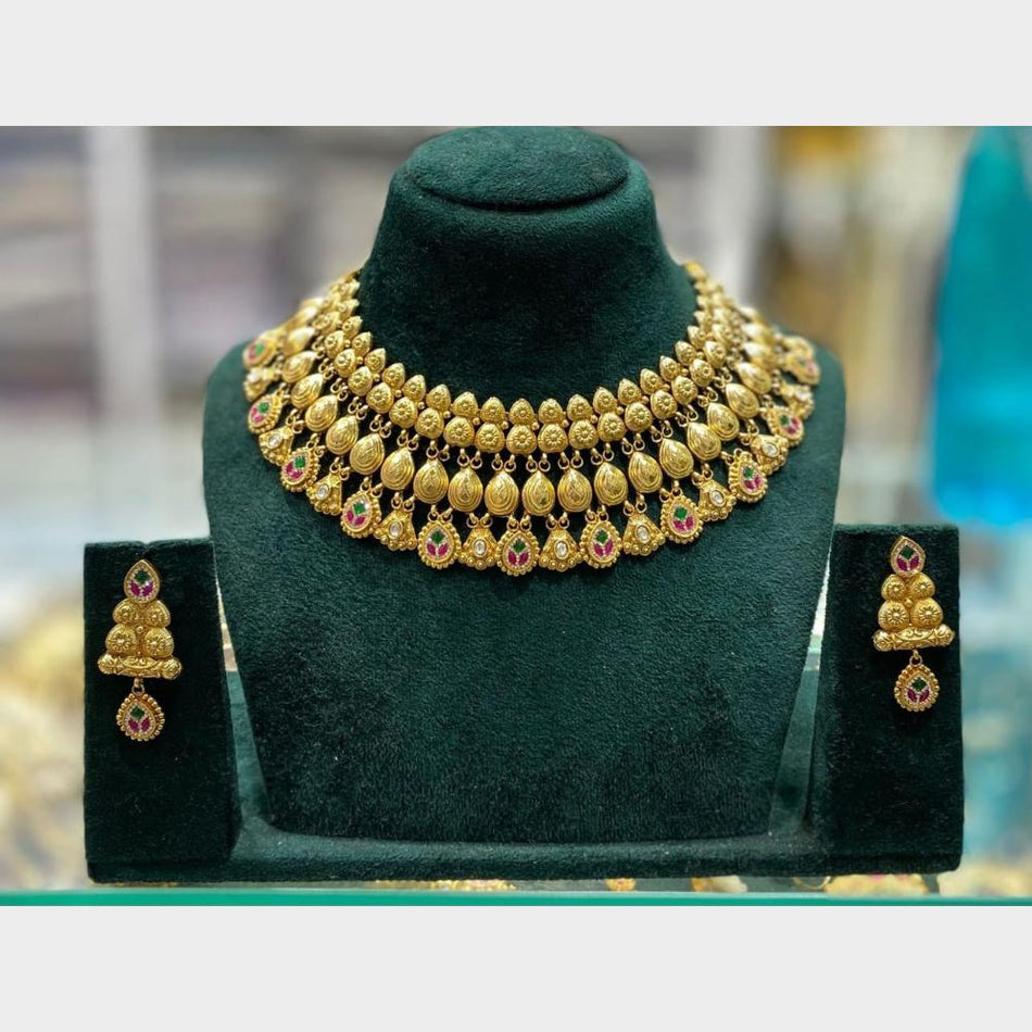Pota Stone Necklace in Silver | Bridal Jewellery India