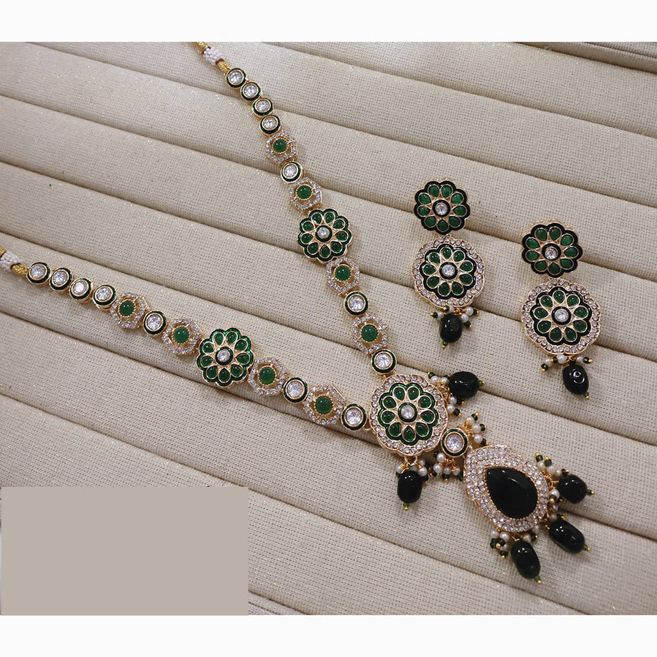 Pota Stone Choker in Gold Tone for Bridal | Bridal Jewellery India