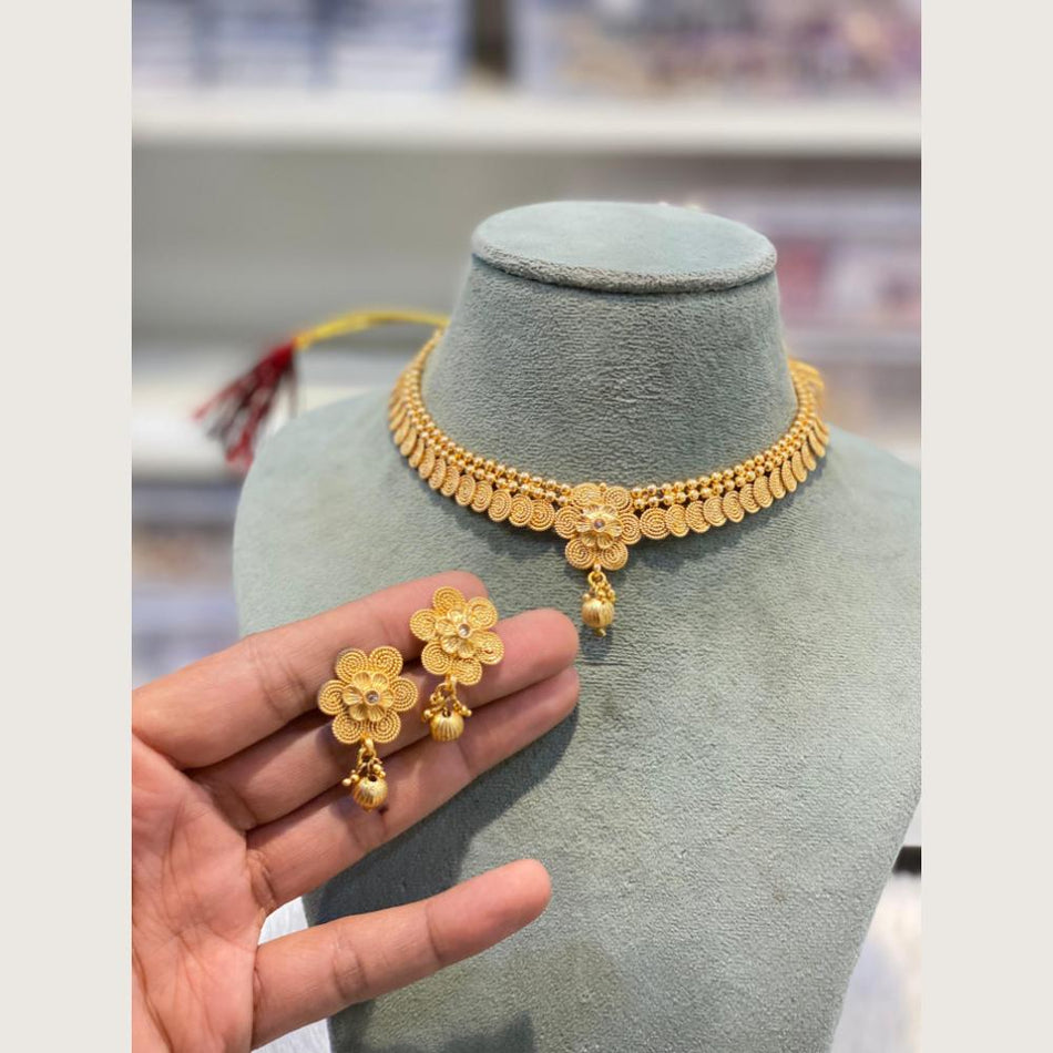 Crystal Pearl Choker in Gold Plated Necklace | Bridal Jewellery India