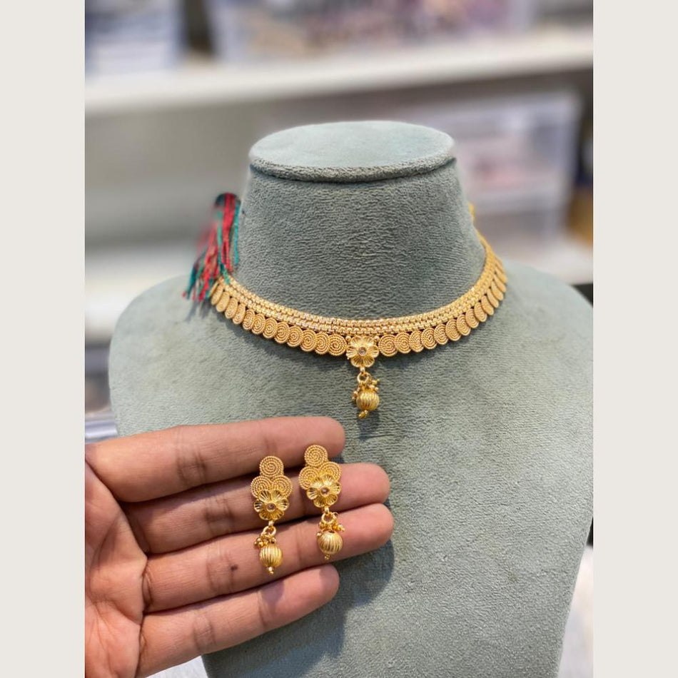 Crystal Pearl Choker in Gold Plated for Occasion | Bridal Jewellery India