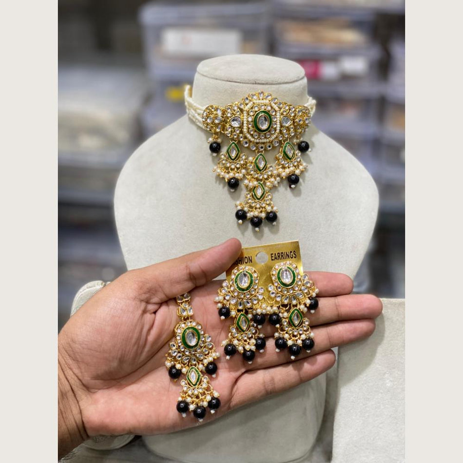 Kundan Choker Necklace in Gold Plated | Bridal Jewellery India