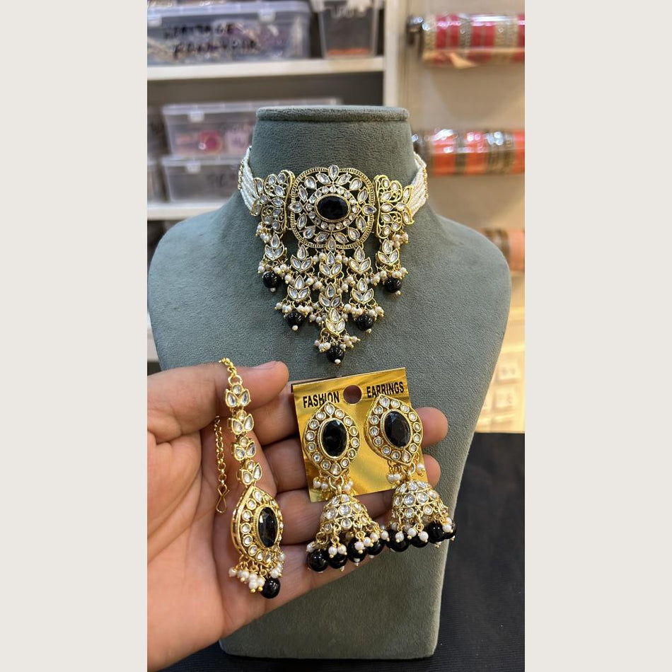 Kundan Choker Necklace in Gold Tone | Bridal Jewellery India