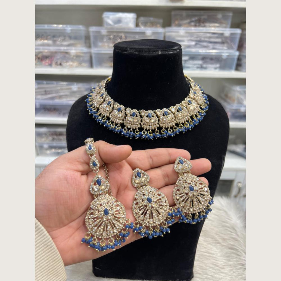 Pota Stone Choker Necklace in Oxidised Silver | Bridal Jewellery India