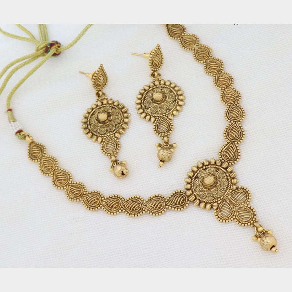 Pearl Necklace in Silver | Bridal Jewellery India