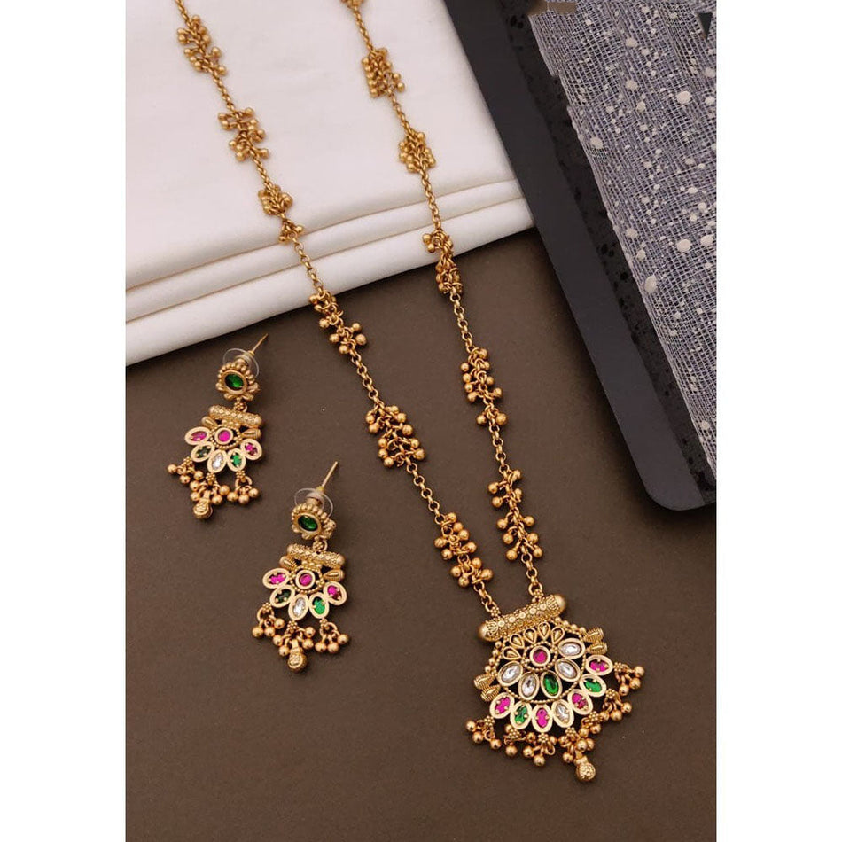 Designer Pota Stone Pearl Necklace in Gold Tone | Bridal Jewellery India