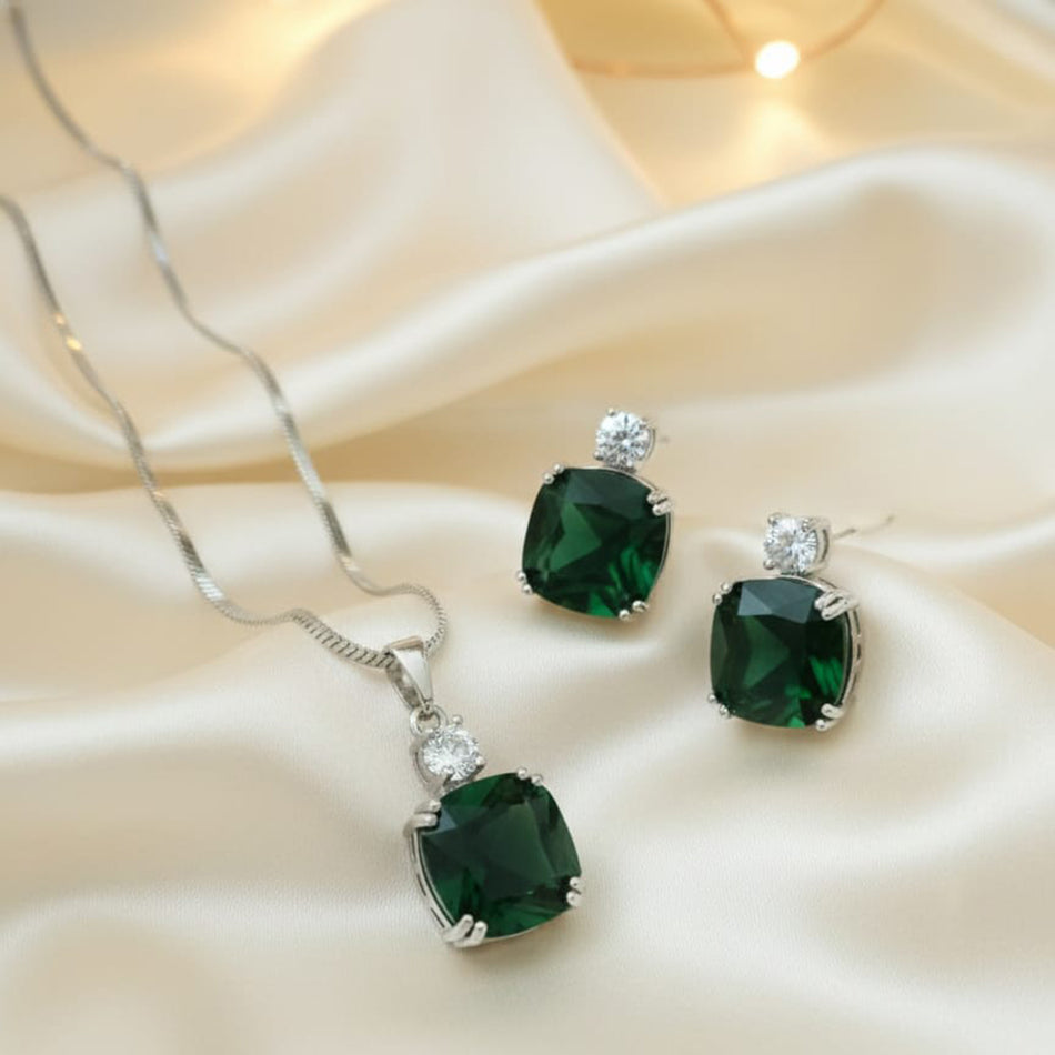 Lightweight Crystal Chain Necklace for Occasion | Bridal Jewellery India