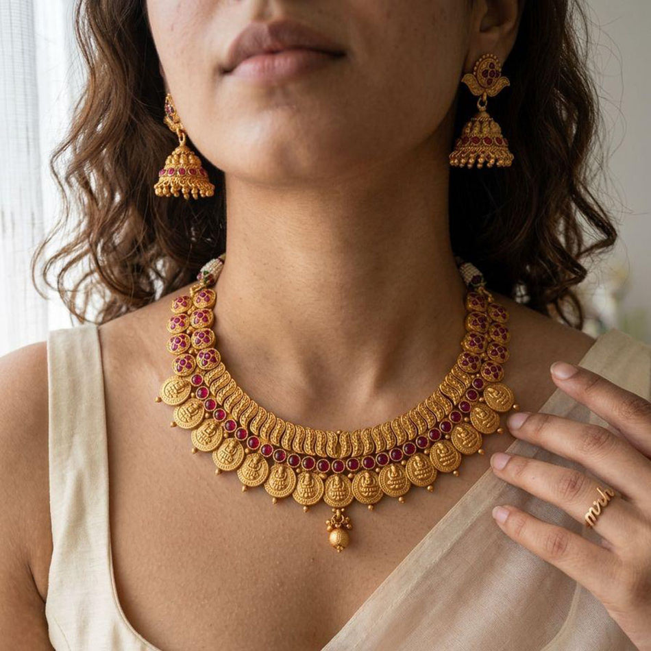 Pota Stone Beads   Pearl Necklace in Gold Tone | Bridal Jewellery India