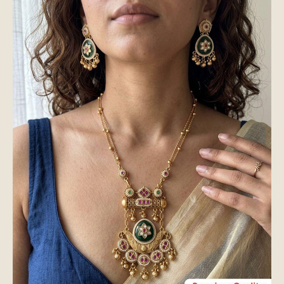 Pota Stone Necklace in Gold Tone | Bridal Jewellery India