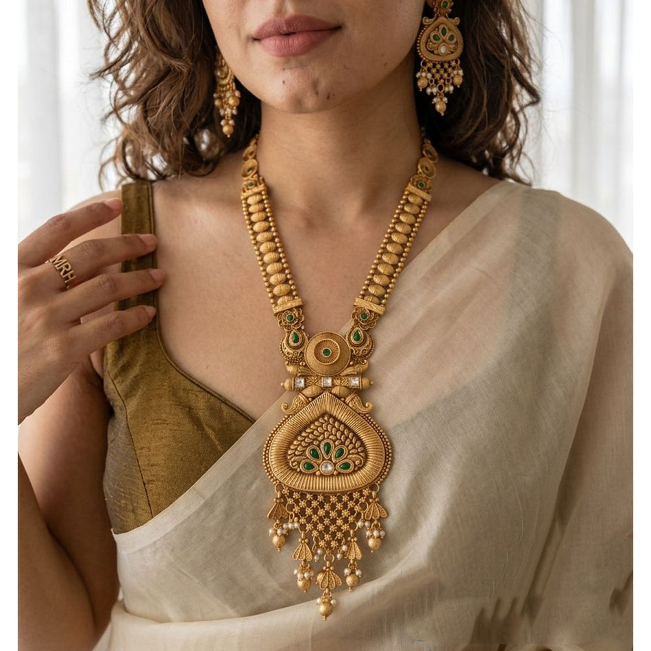 Pota Stone Necklace in Gold Tone for Occasion Wear | Bridal Jewellery India
