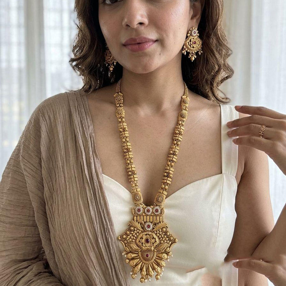 Pota Stone   Pearl Necklace in Oxidised Silver | Bridal Jewellery India