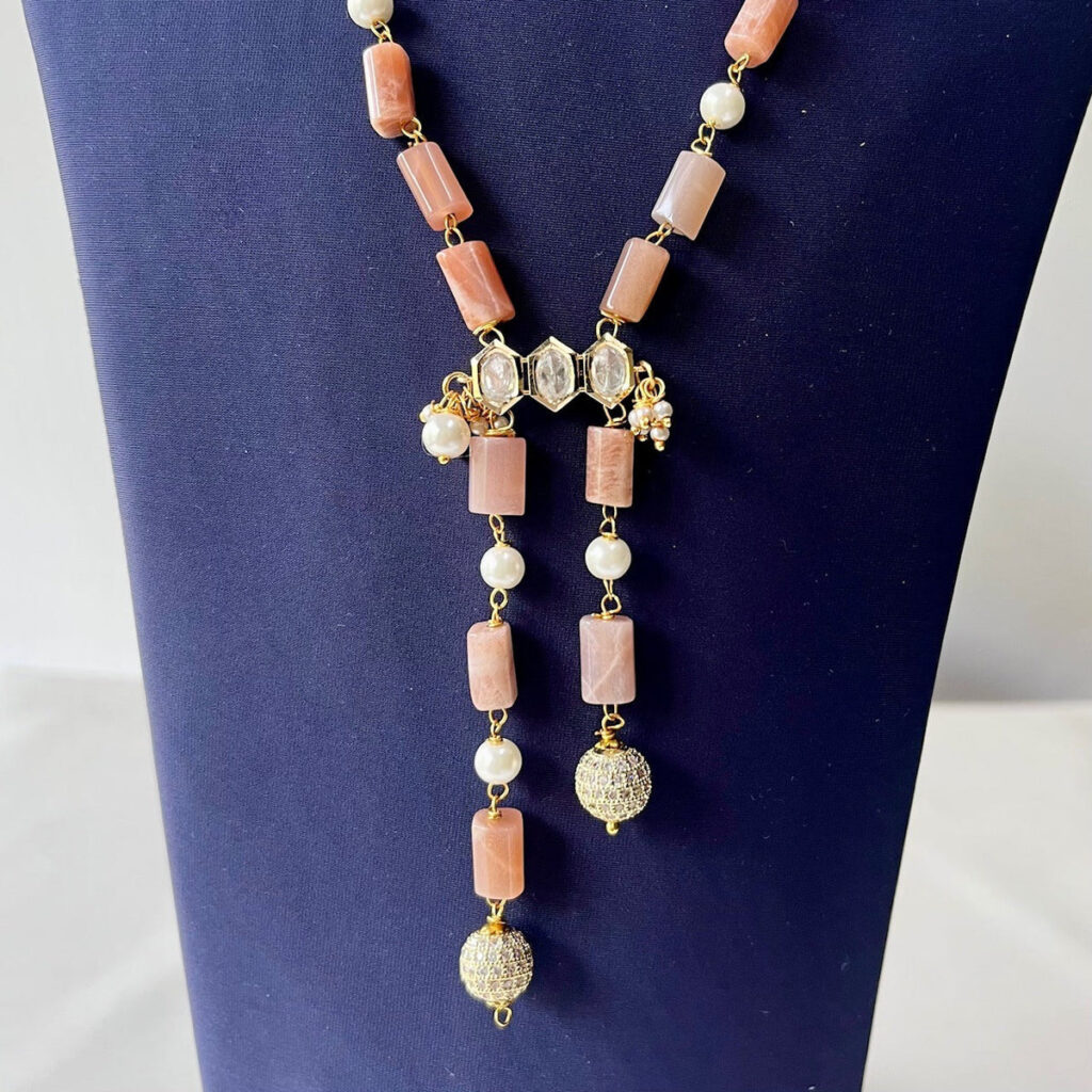 Kundan Pendant Necklace in Gold Plated with Agate Beads | Bridal Jewellery India