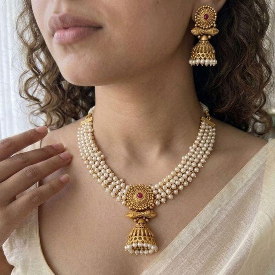 Matte Pota Necklace in Oxidised Silver | Bridal Jewellery India