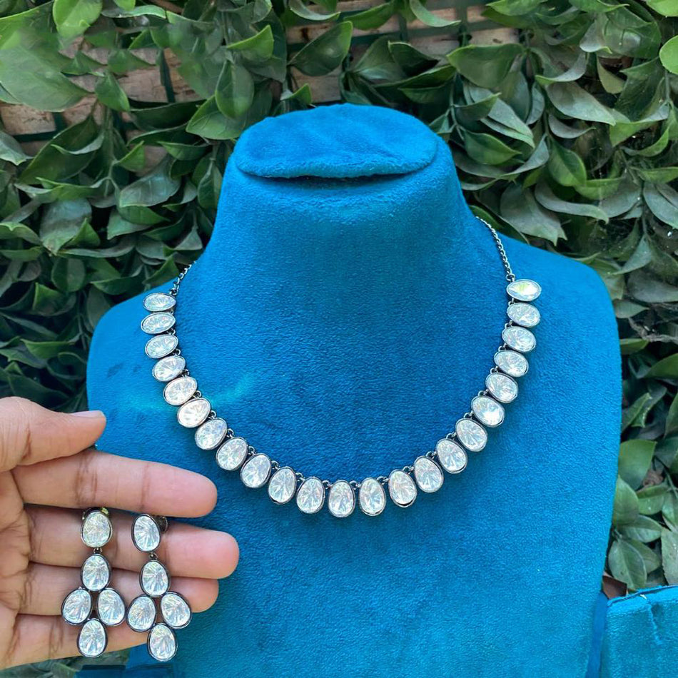 Kundan Choker Necklace in Platinum for Bridal Wear | Bridal Jewellery India