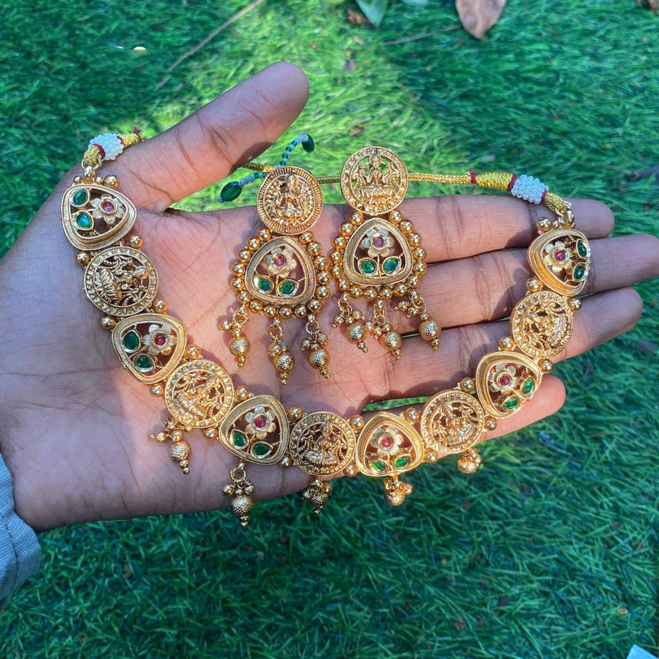 Graceful Pota Pearl in Rose Gold Plated Necklace Set | Bridal Jewellery India