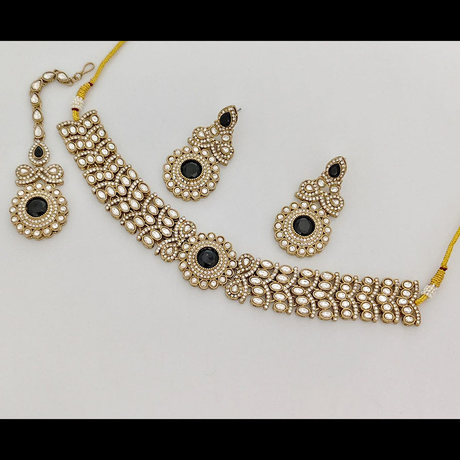 Graceful Pota Stone Choker in Sterling Silver | Bridal Jewellery India