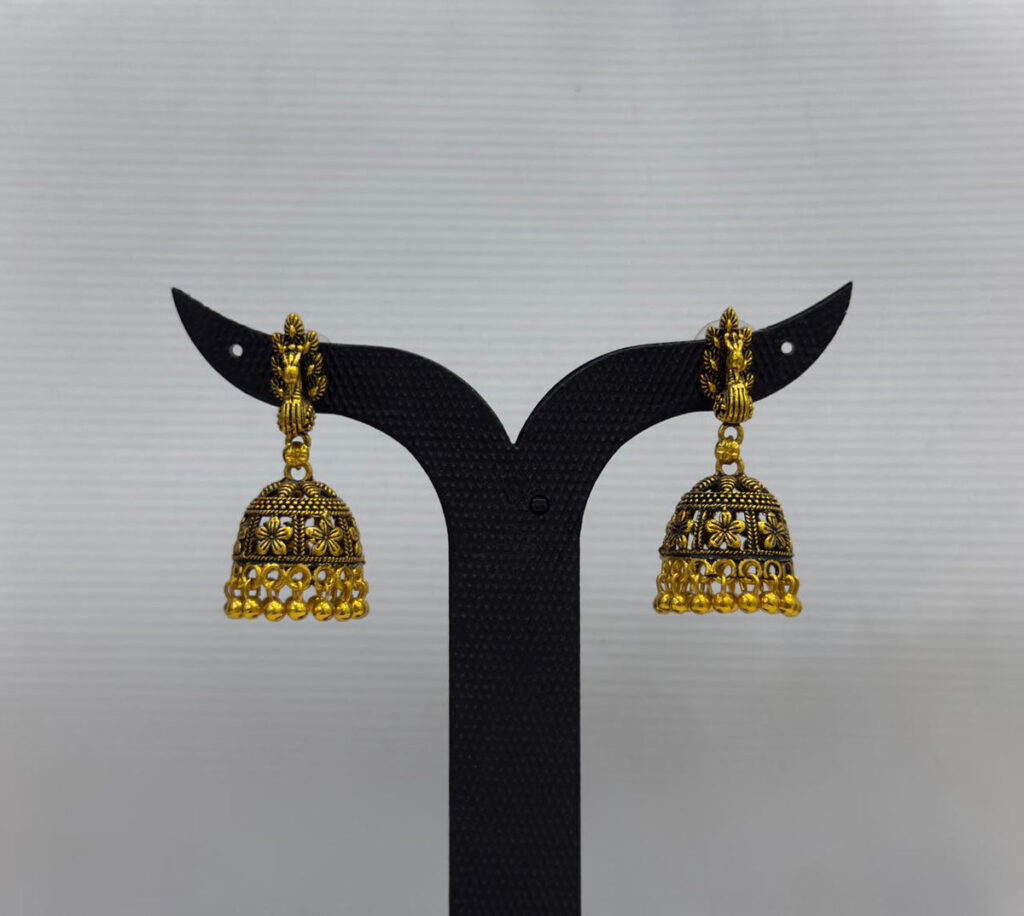 Royal Pearl Earrings in Oxidised Silver for Ethnic Wear | Bridal Jewellery India