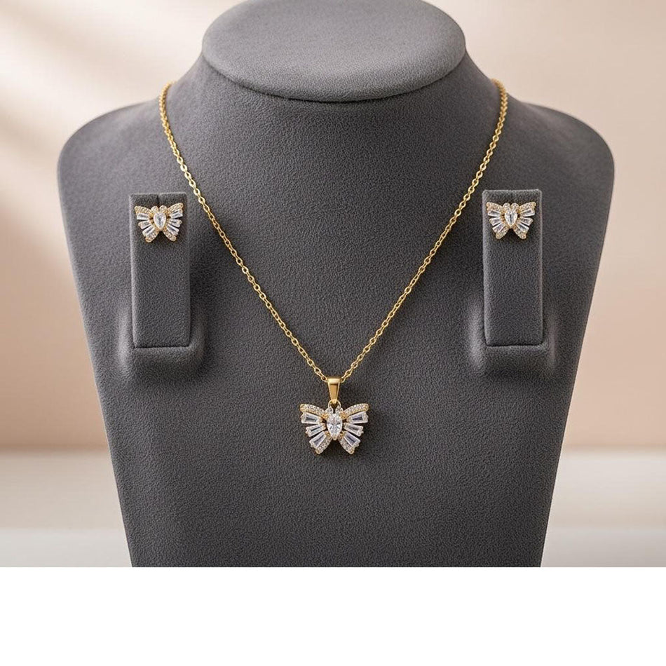 Imitation Crystal Pendant Set in Sterling Silver for | Bridal Jewellery India