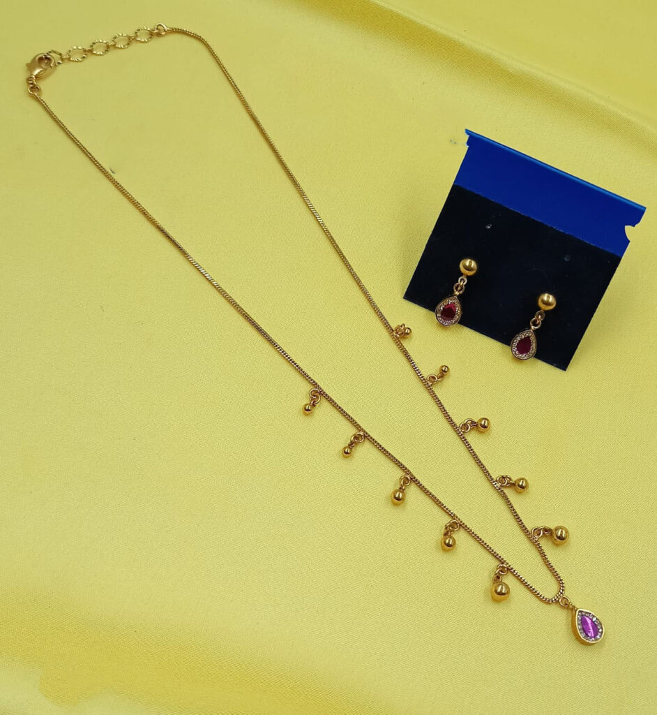 Pearl Pota Necklace in Gold Plated Silver | Bridal Jewellery India