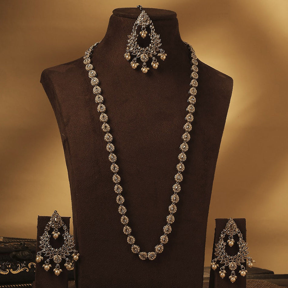 Kundan Choker Necklace in Gold Tone for Bridal Wear | Bridal Jewellery India