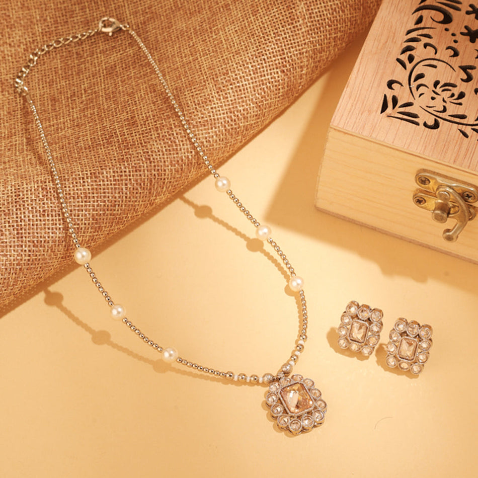 Kundan Choker Necklace in Gold Plated for Women | Bridal Jewellery India