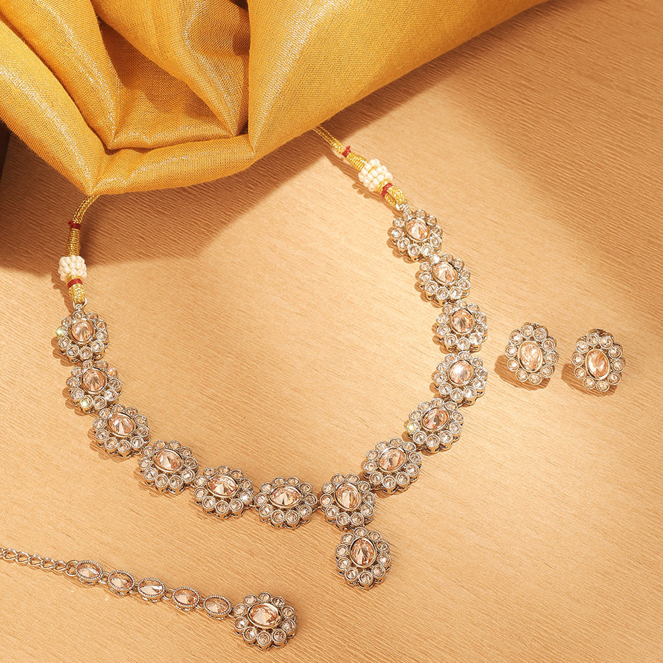 Kundan Choker Necklace in Antique Gold Plated with Maangtikka | Bridal Jewellery India