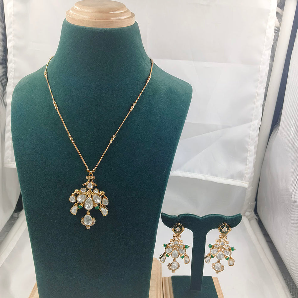 Kundan Necklace in  Gold Plated | Bridal Jewellery India