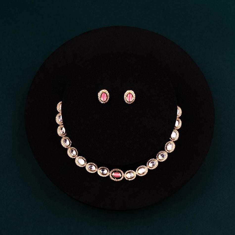 Gold Tone Kundan Necklace for Bridal Wear | Bridal Jewellery India