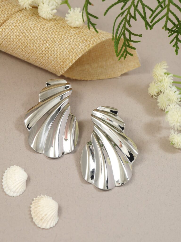 Lightweight Dangle Earrings in Sterling Silver for Women | Bridal Jewellery India