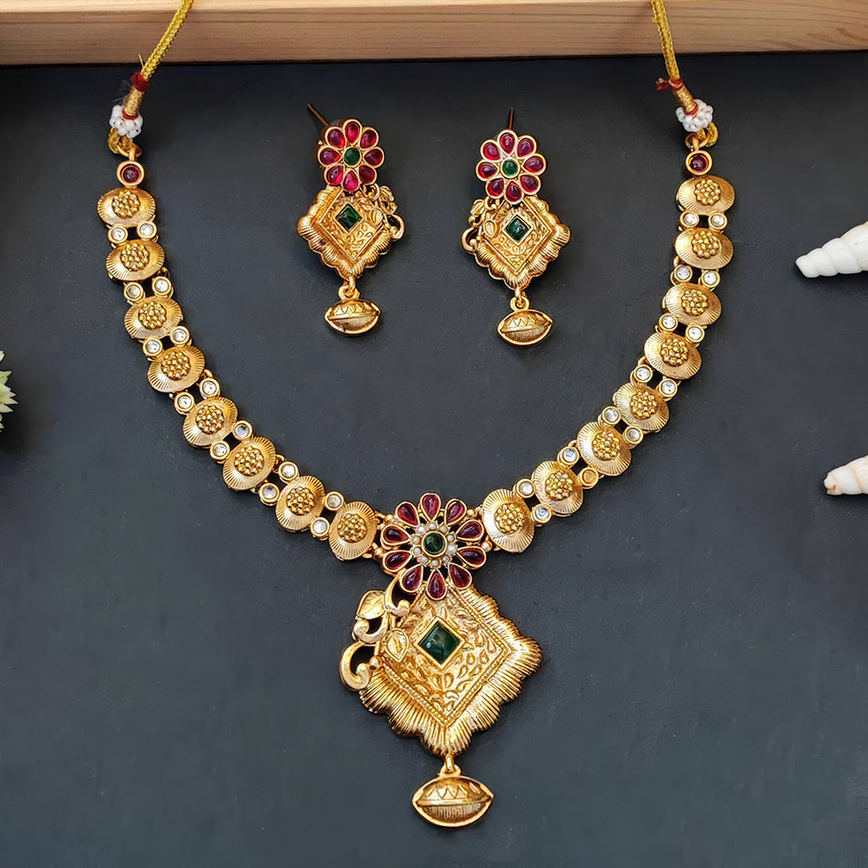 Graceful Pota Stone Necklace in Gold Tone | Bridal Jewellery India