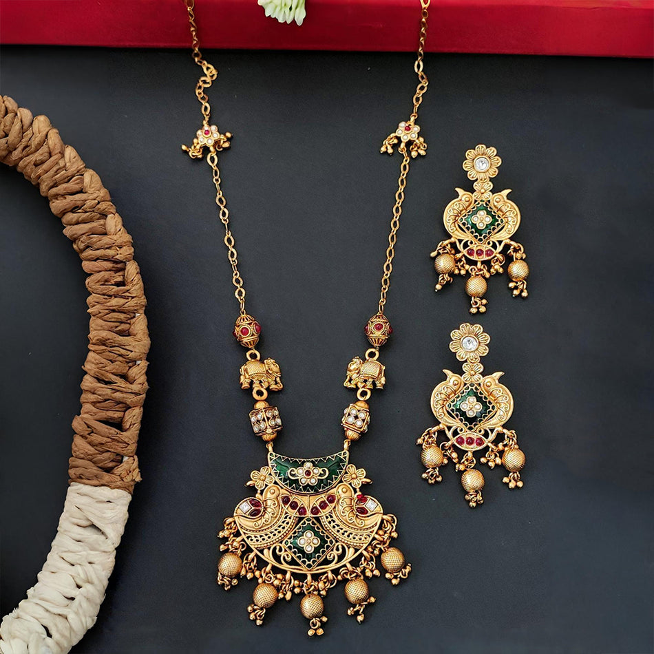 Pota Stone   Pearl Necklace in Gold Tone | Bridal Jewellery India